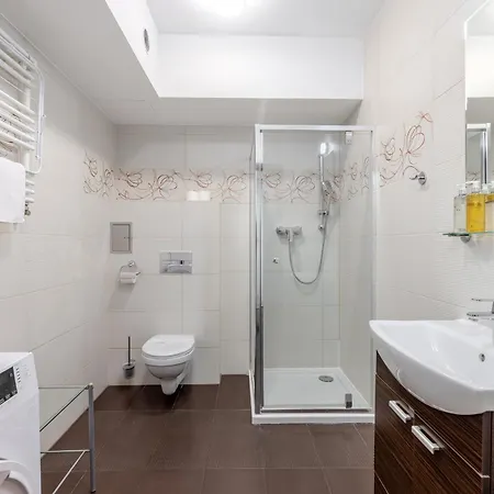 Krawiecka By Comfort Wrocław